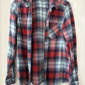 Natural Reflections Red and Blue Plaid Flannel Shirt Women’s